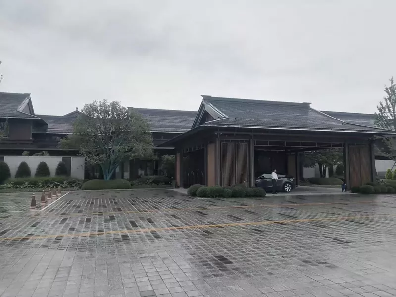 โครงการติดตั้งปั๊มความร้อนลดความชื้นสระว่ายน้ำ Greentown Guixiang Garden แบบบูรณาการและการว่าจ้างเสร็จสมบูรณ์