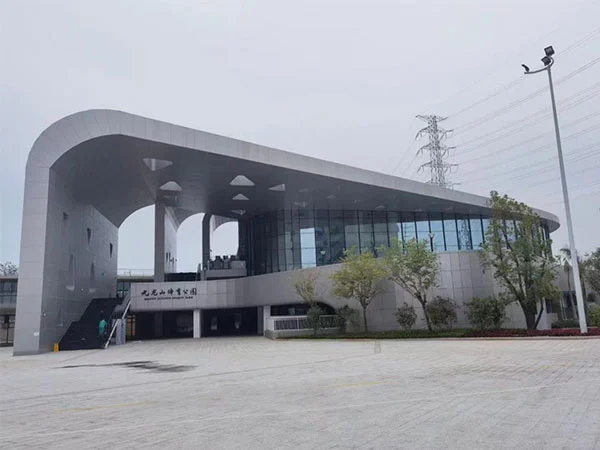โครงการก่อสร้างสระว่ายน้ำ Buleway: ศูนย์กีฬาเซินเจิ้น Longhua Guanlan